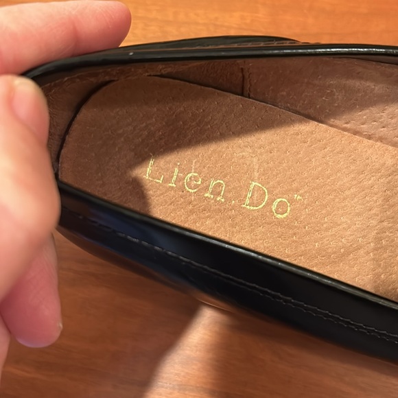 Loafers with Kilties - Black - Picture 7 of 10